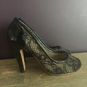 Women’s Marc Jacobs Black Lace Patent Leather Pump Heels Size 36